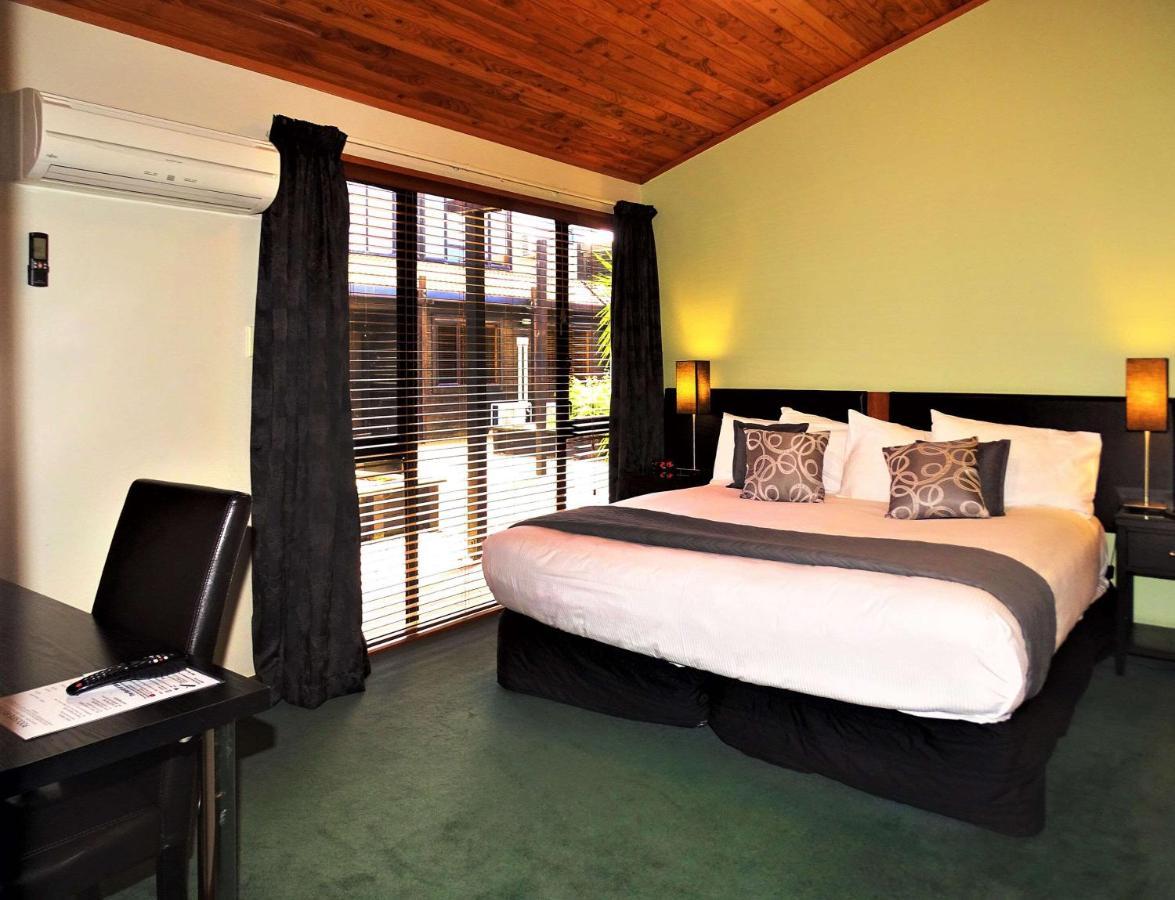 Riverside Hotel Marlborough ブレナム エクステリア 写真